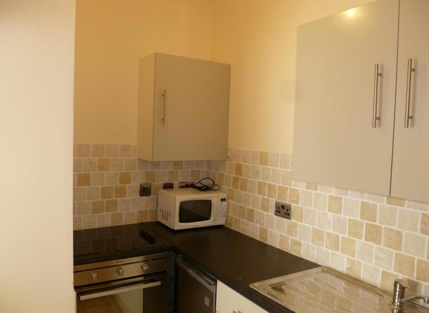 Foto 9: Flat - Sleeps 2 & Parking Available