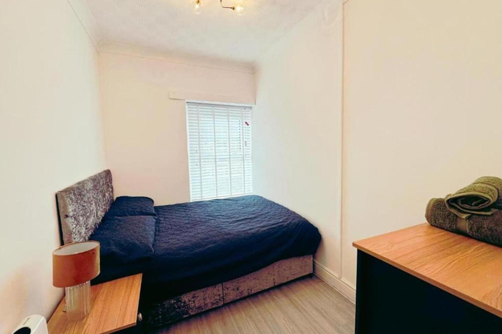 Photo 10 : Bridgend Bliss 1 Bed Apartment
