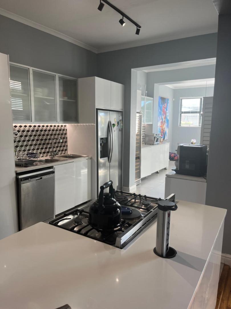 Фотография 5: Gem in Sea Point