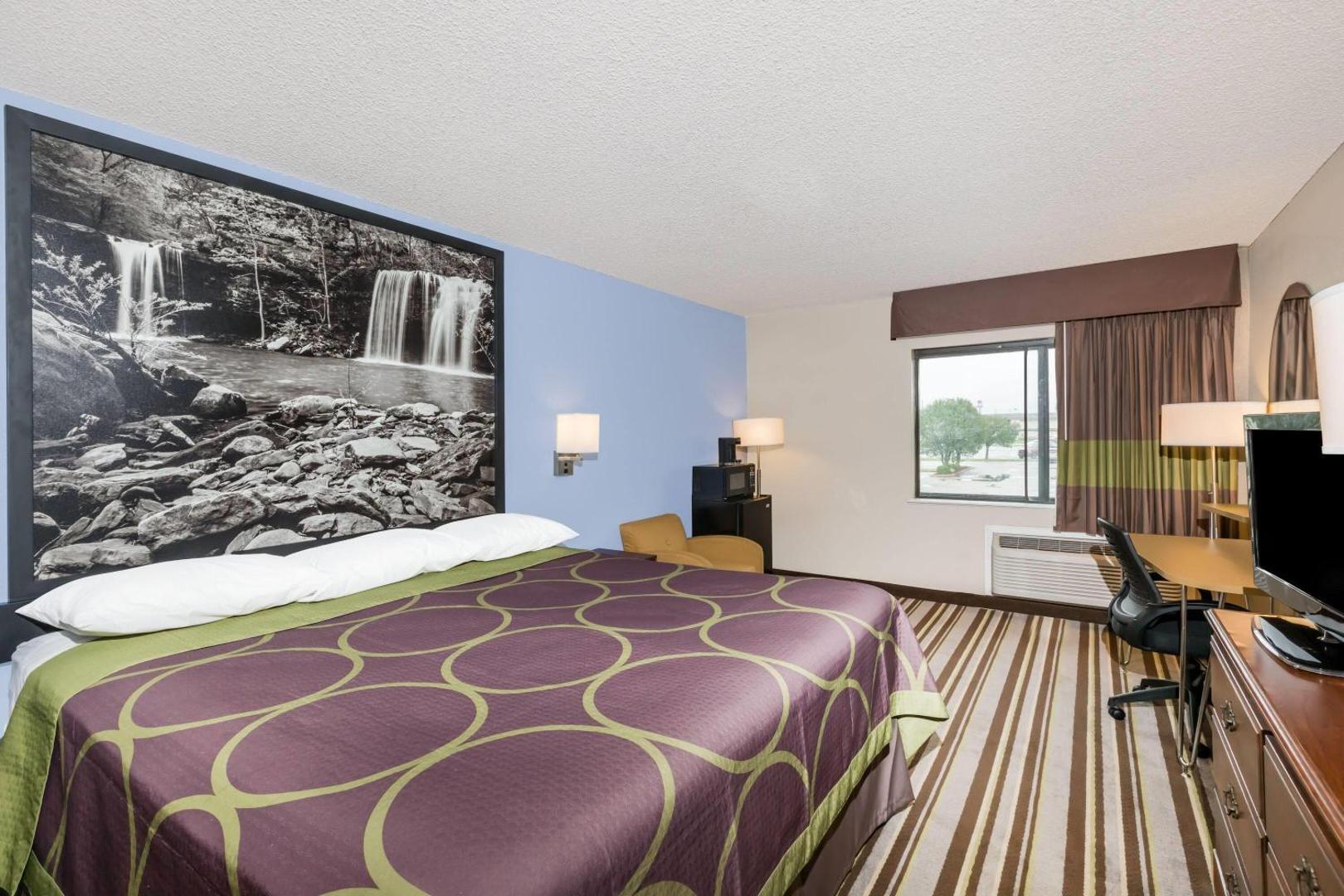 Foto 9: Super 8 by Wyndham Jonesboro