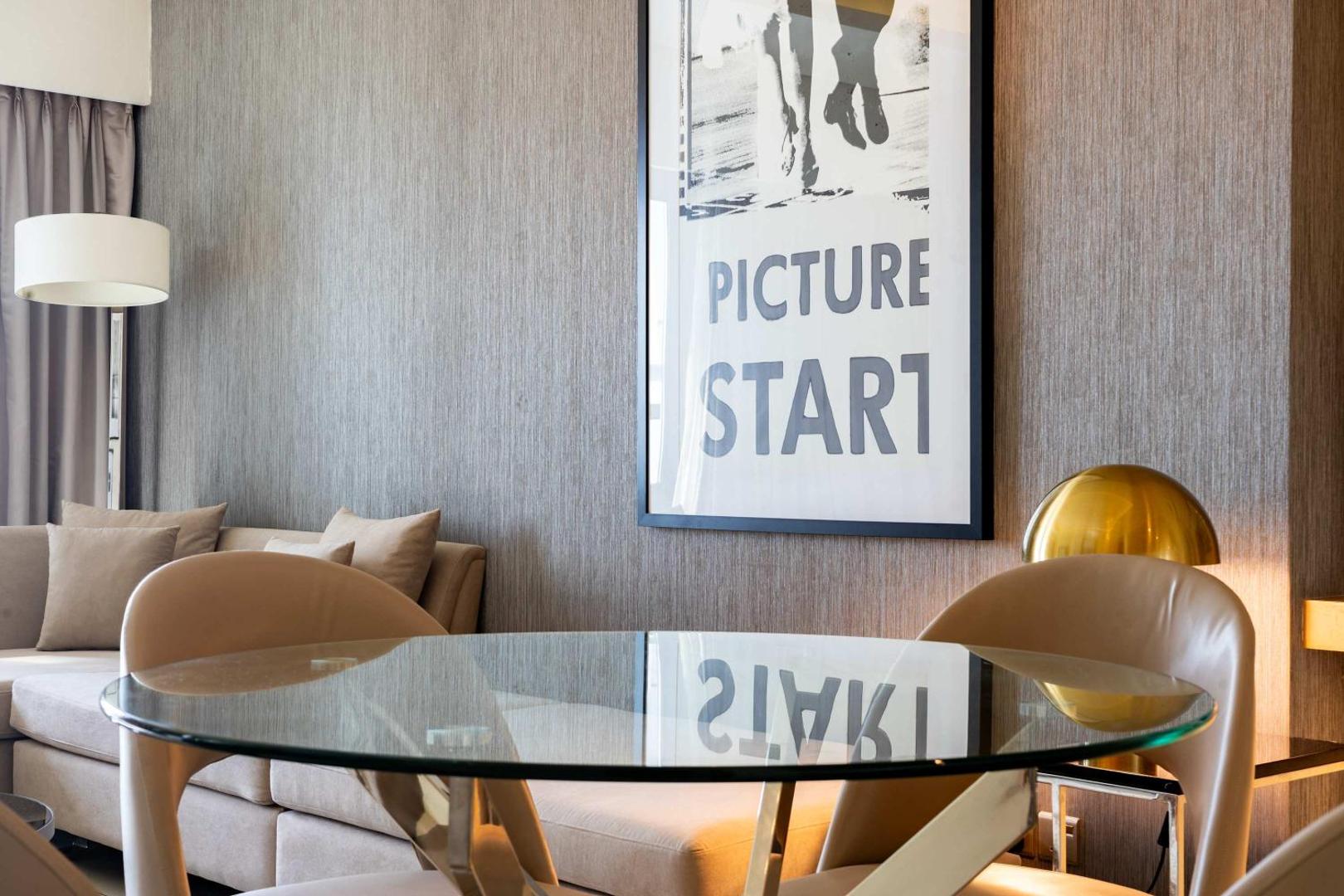 Fotografie 8: TRPS - Paramount Tower D, Business Bay - Premium 1BR Furnished, High Floor, Ready Move In