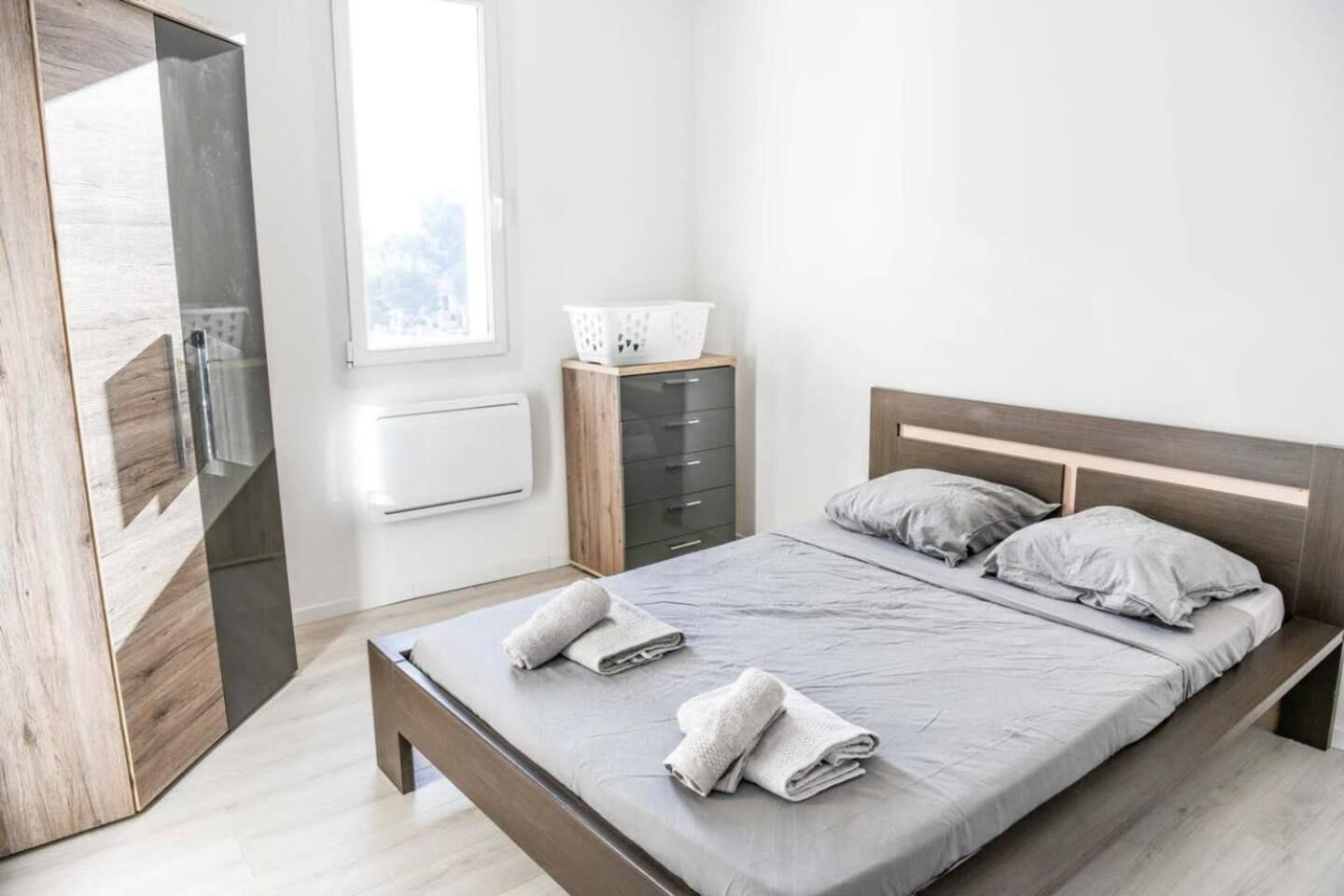 Fotografie 6: Cabanon, 2 chambres, terrasse et vue mer