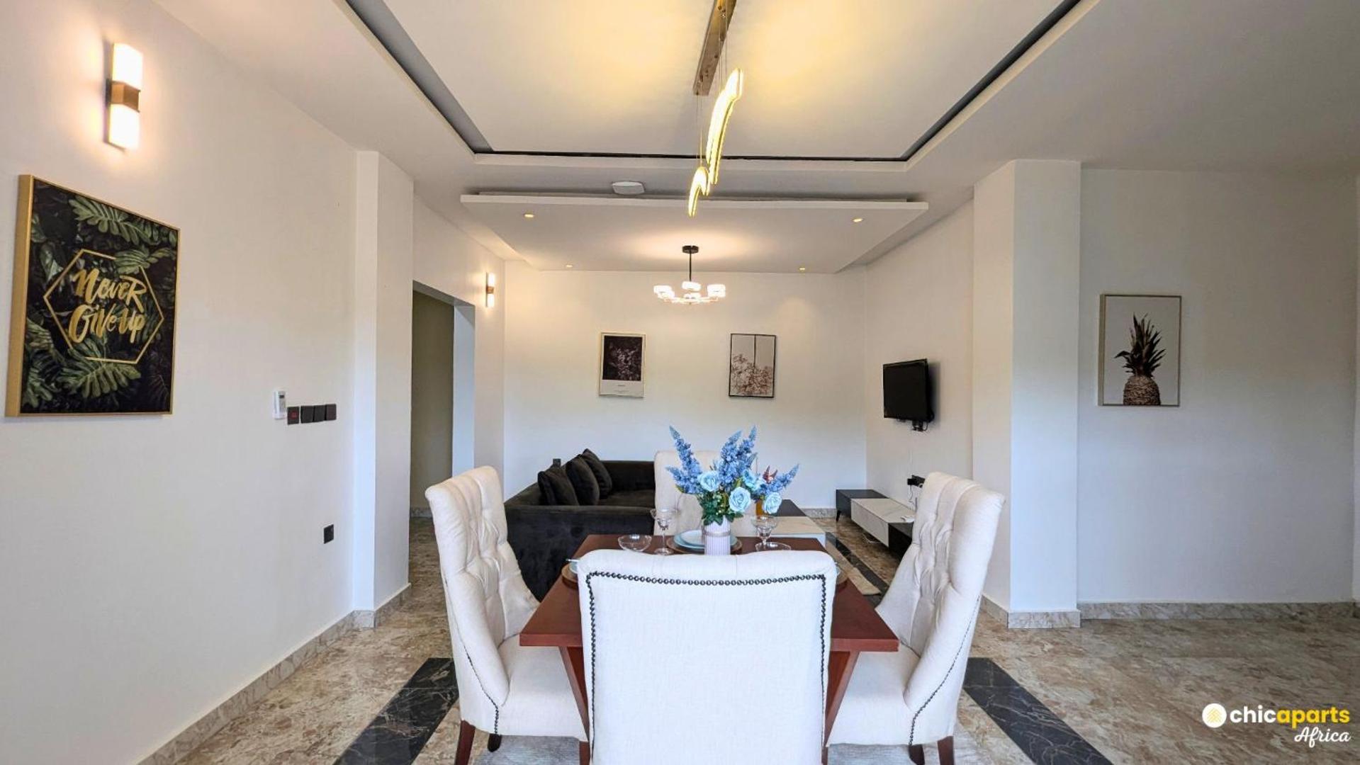 Chic & spacious studio with parking photo 3