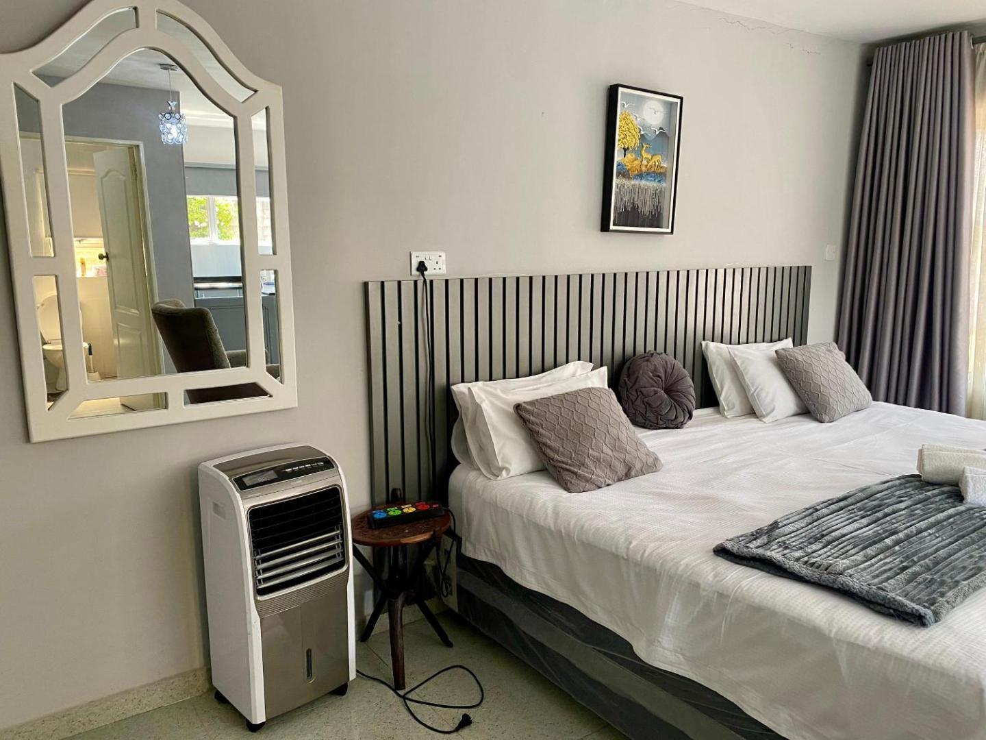 Zdjęcie 2: Spacious ground-floor studio in central New Chadcombe - 2316