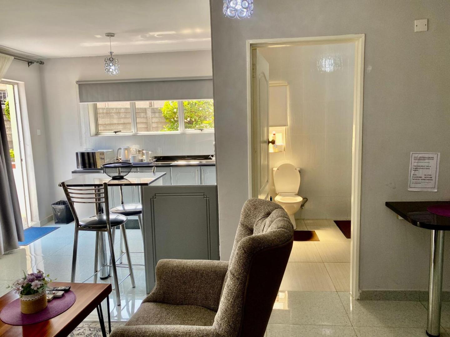 Zdjęcie 8: Spacious ground-floor studio in central New Chadcombe - 2316