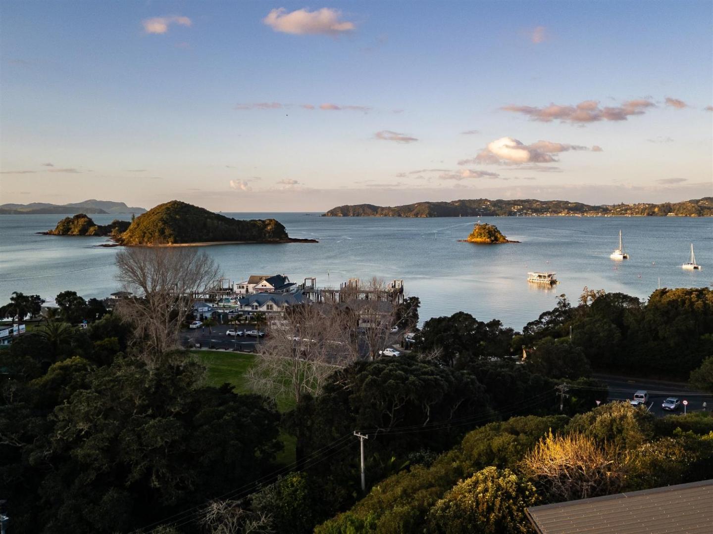 Foto 3: Bold & Beautiful- The Close 14a Paihia