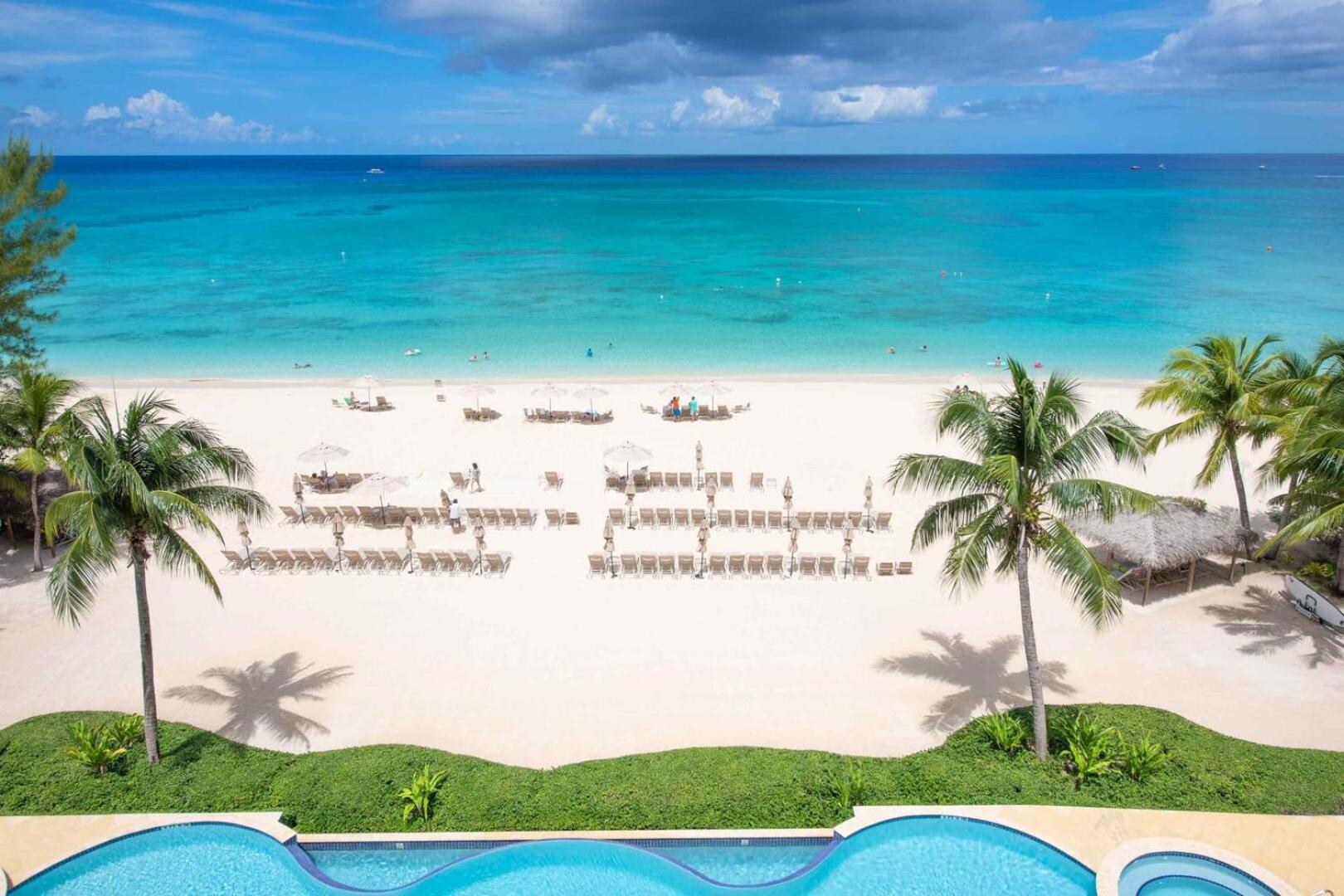 Fotografie 3: Beachcomber 27