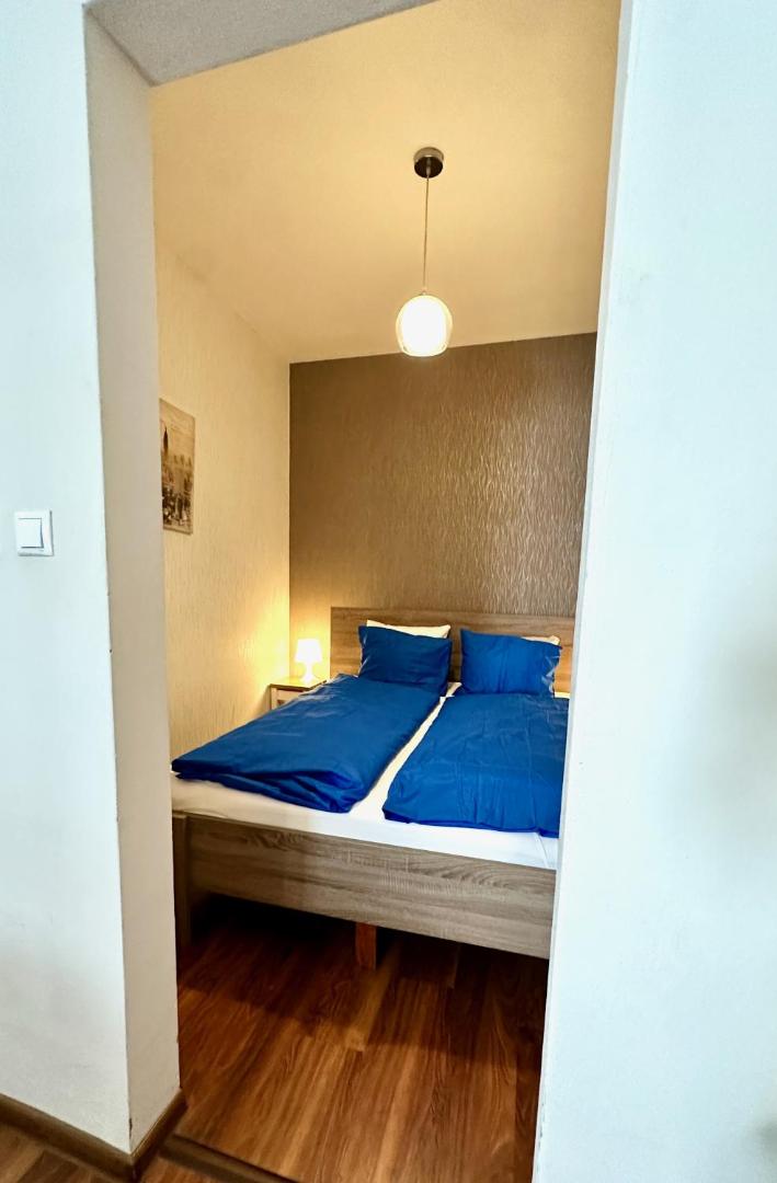 Zdjęcie 10: Unique main square apartment - AC - Balcony - Coffee Machine - Washer - Kitchen- Parking available Free public or Paid Private for 20 euro per stay Please read our emails