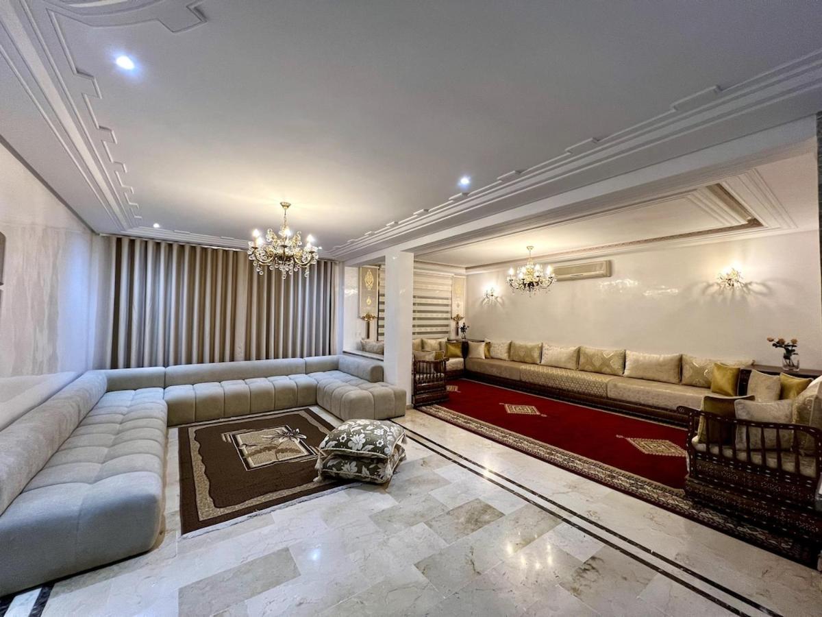 Photo 2 : Chic & Spacious 4BR with Jacuzzi-Fez New City Stay