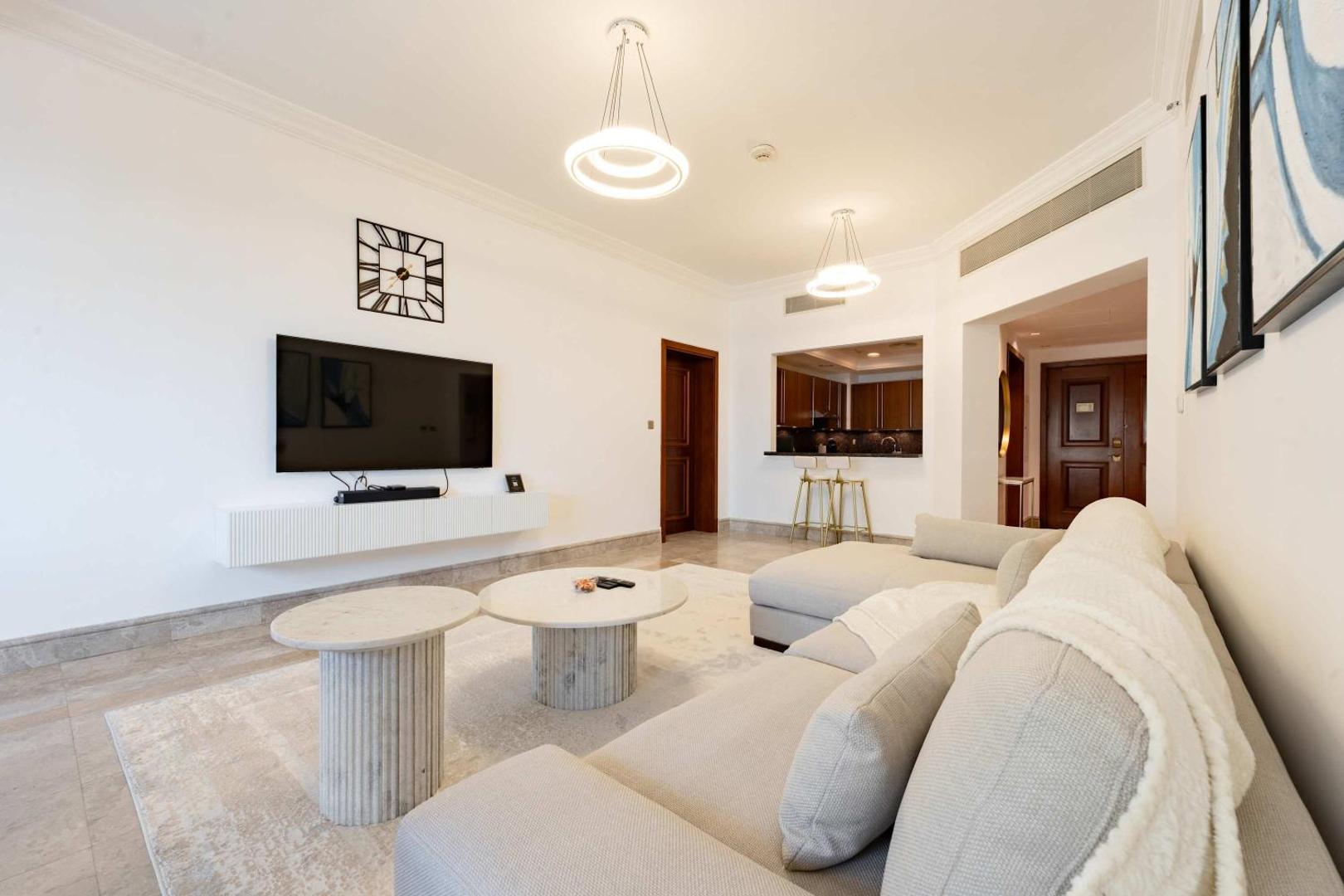 Foto 4: TRPS - Fairmont North Residences, Palm Jumeirah - Luxurious 2BR plus Maids, Sea and Harbour View