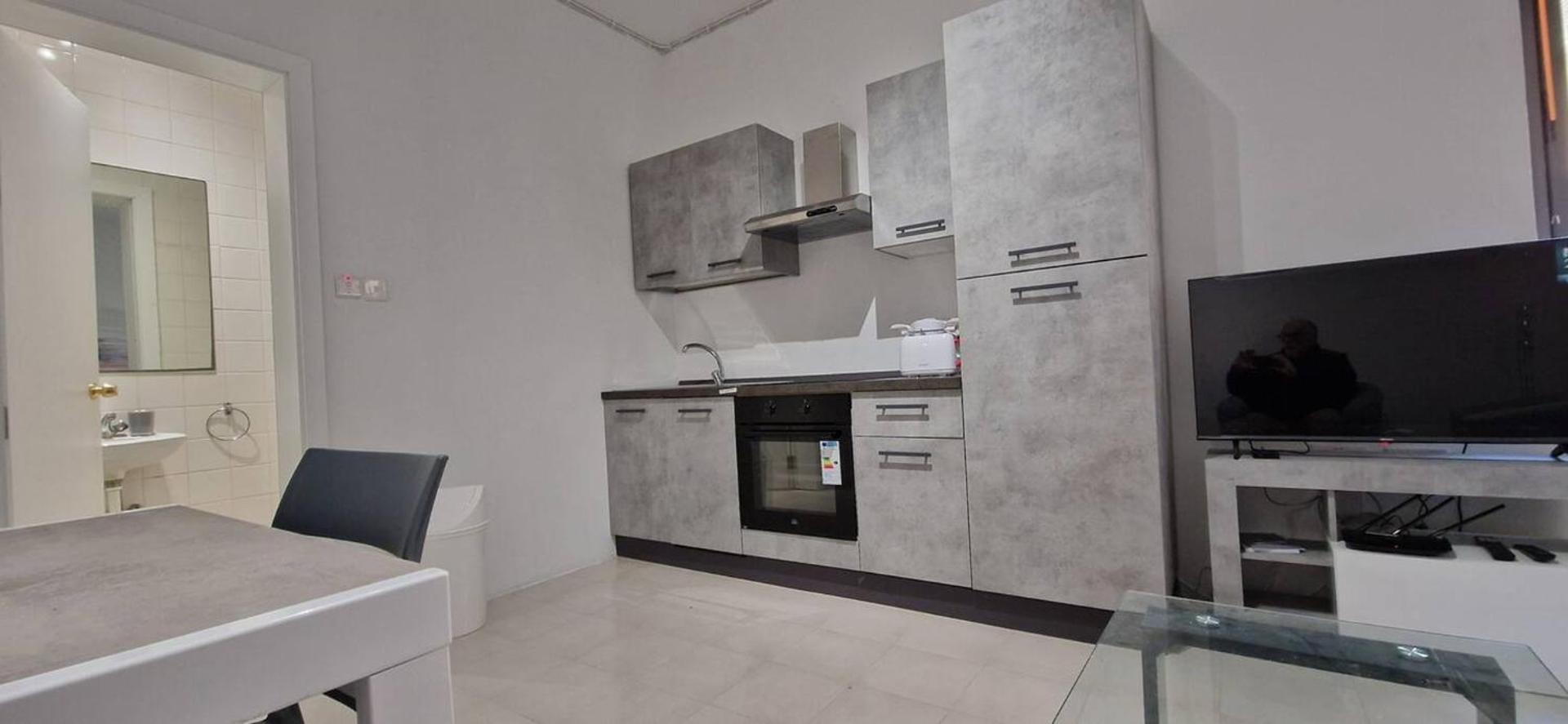 Compact, Convenient 1BR Flatの写真9