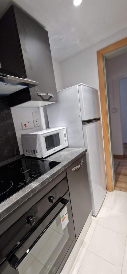 Фотография 6: Spacious, Central Apt, sleeps 5