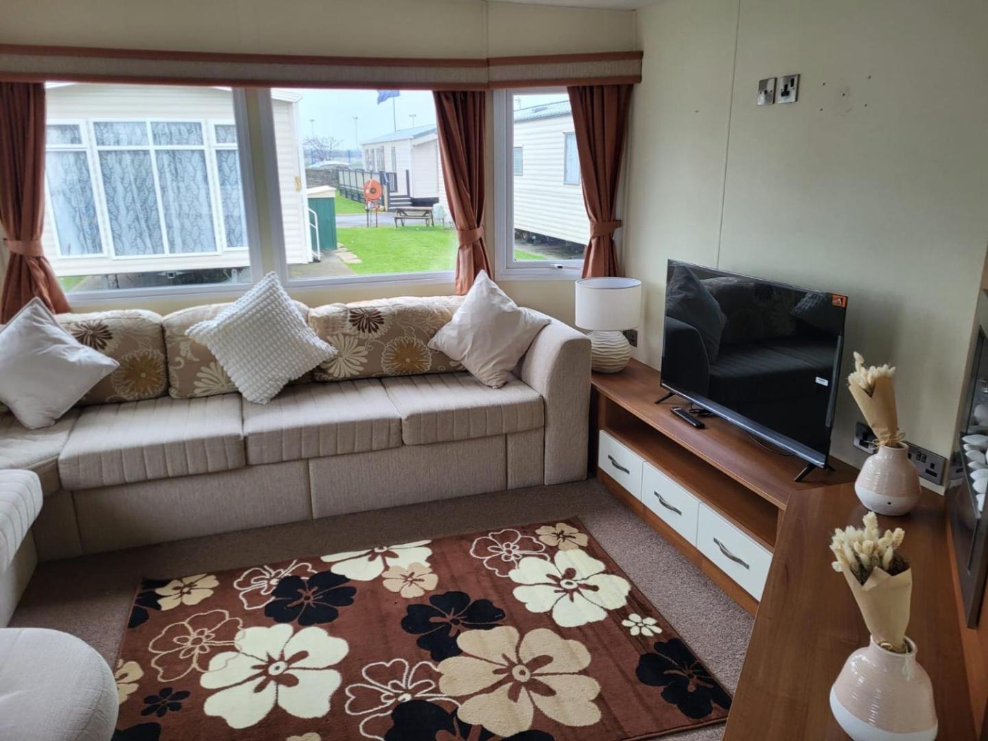 Billede 3: Caravan by the Sea 640