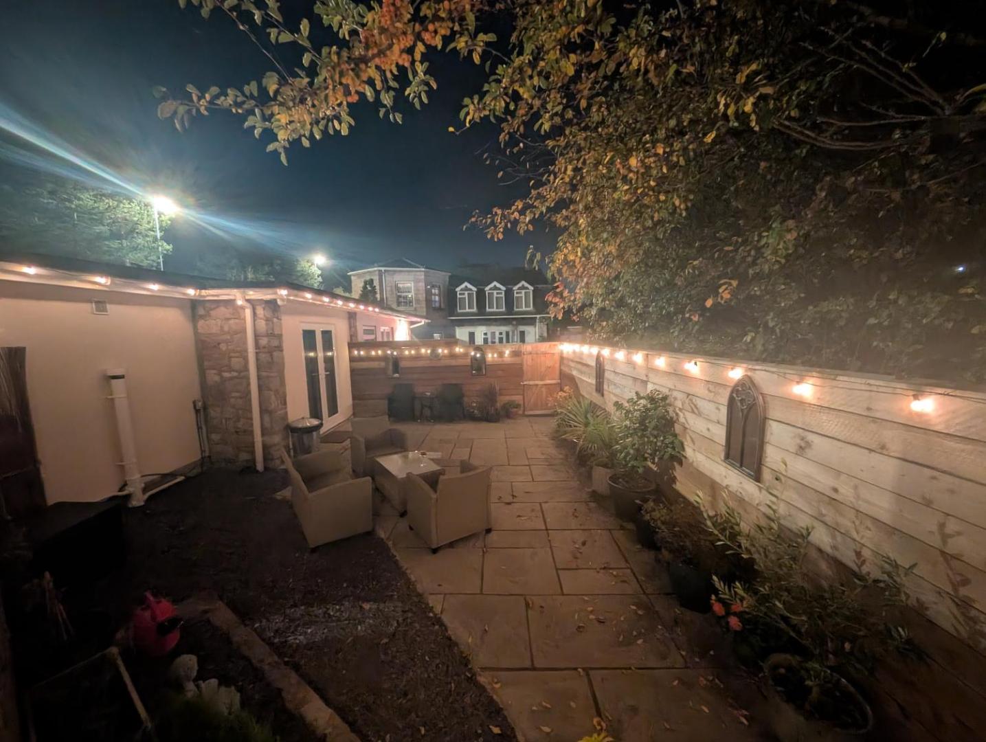 Billede 3: Private, Modern and Detached Garden Apartment