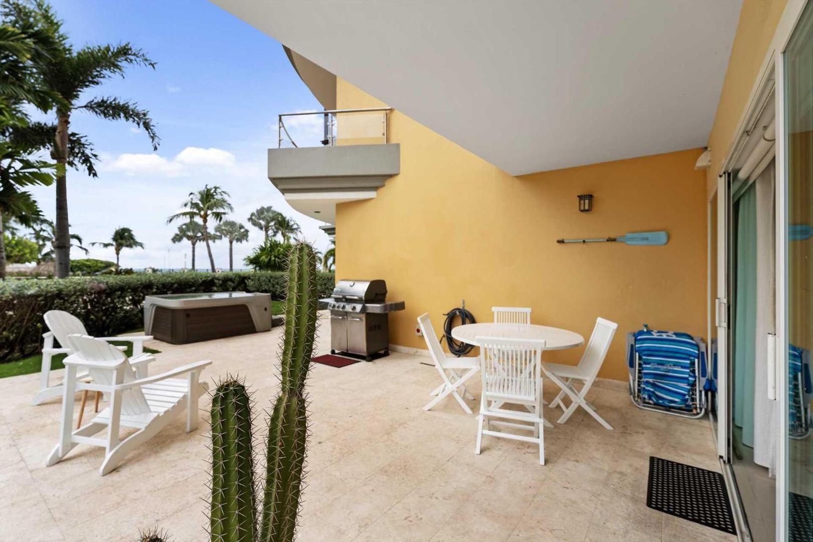 Billede 5: Beachfront - Beach Garden 2BR condo - E124