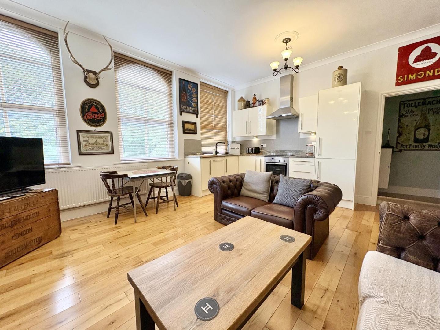 Billede 3: Flat 1, Waterloo Apartments