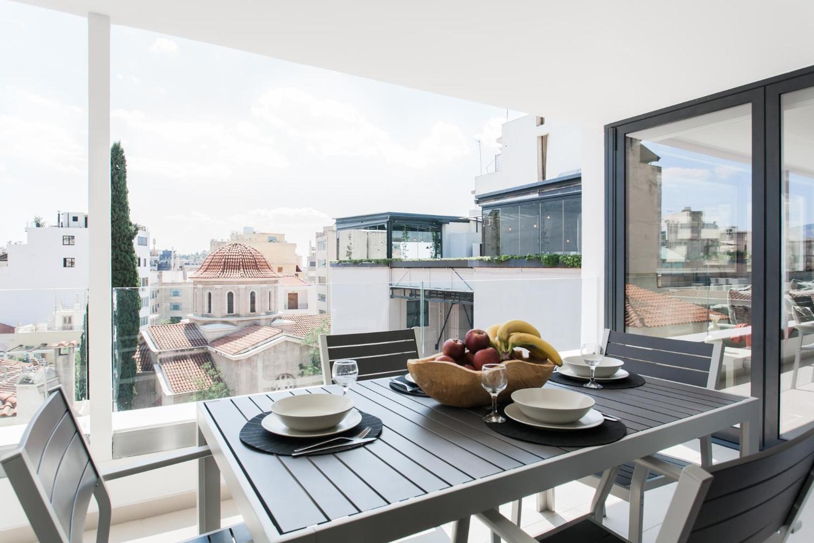 Fotografie 4: Balcony Suite near Acropolis by Liberty's Canvas