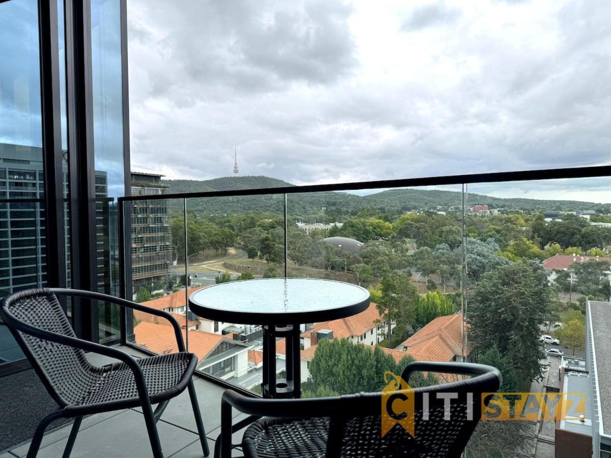 Фотография 9: Nice in New Acton - 2bd 2bth Apt