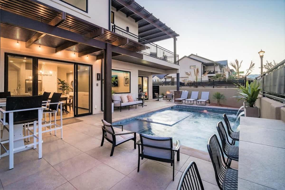 Foto 3: 30 | Poolhouse at Ocotillo Springs with Private Pool and Views