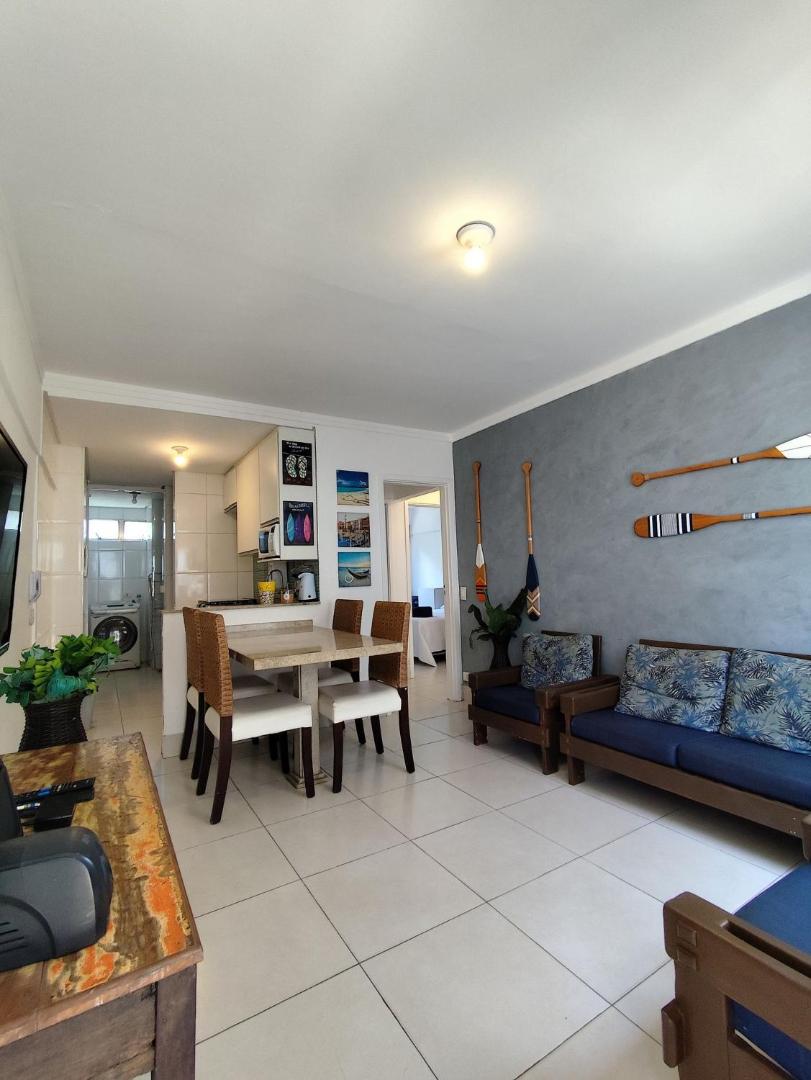 Foto 7: 5E- 2 Quartos com Ar Condicionado Split, sala e cozinha, 2 banheiros, 1 Garagem e internet rápida - Beira Mar