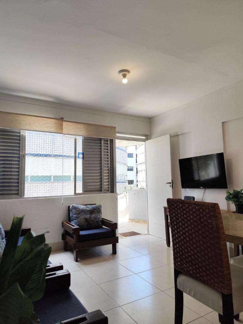 Foto 3: 5E- 2 Quartos com Ar Condicionado Split, sala e cozinha, 2 banheiros, 1 Garagem e internet rápida - Beira Mar