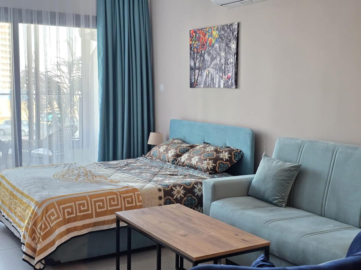 Studio Apartments with Pool Access at Caesar Resort photo 8
