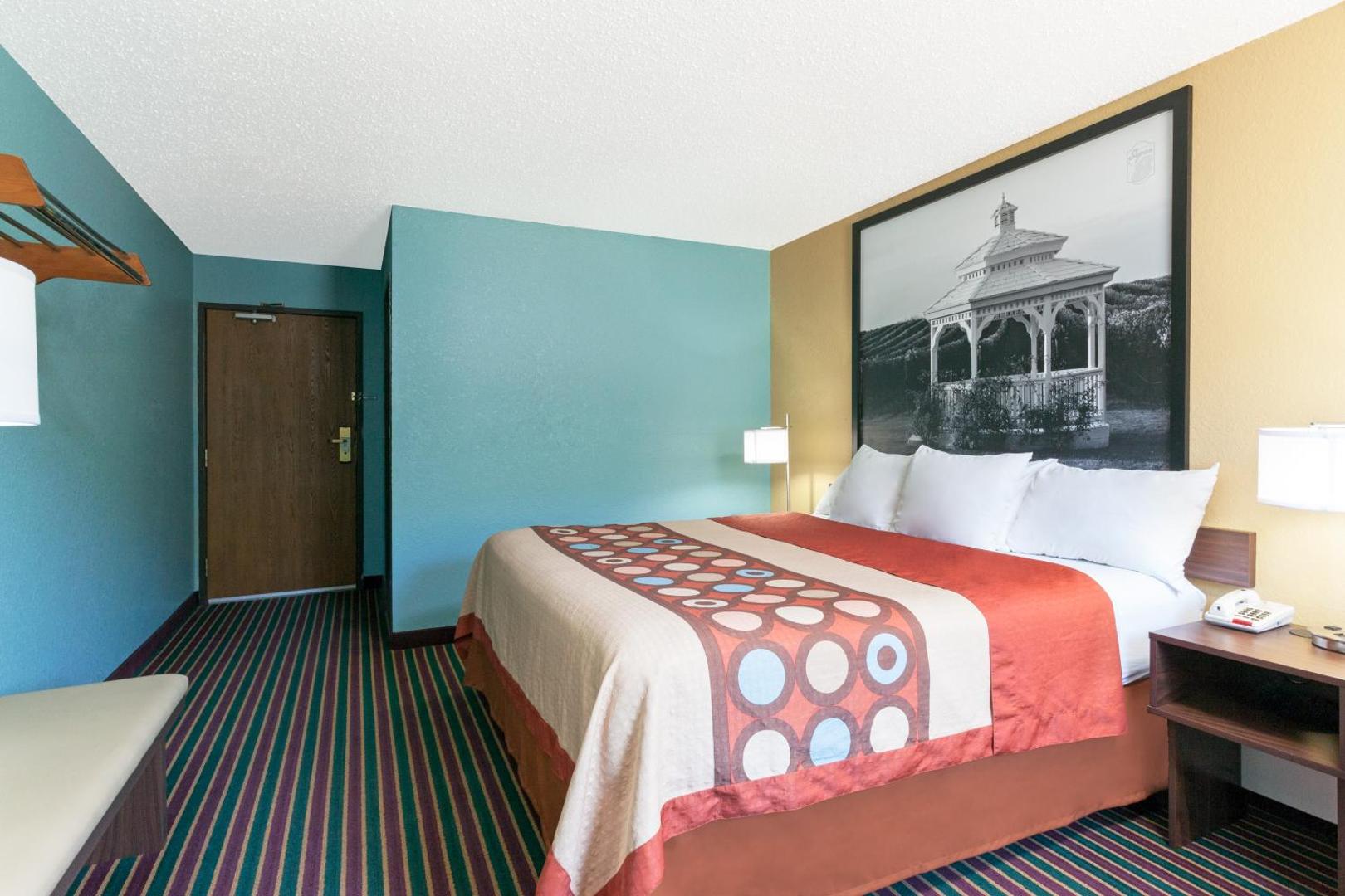 Foto 4: Super 8 by Wyndham Bath Hammondsport Area