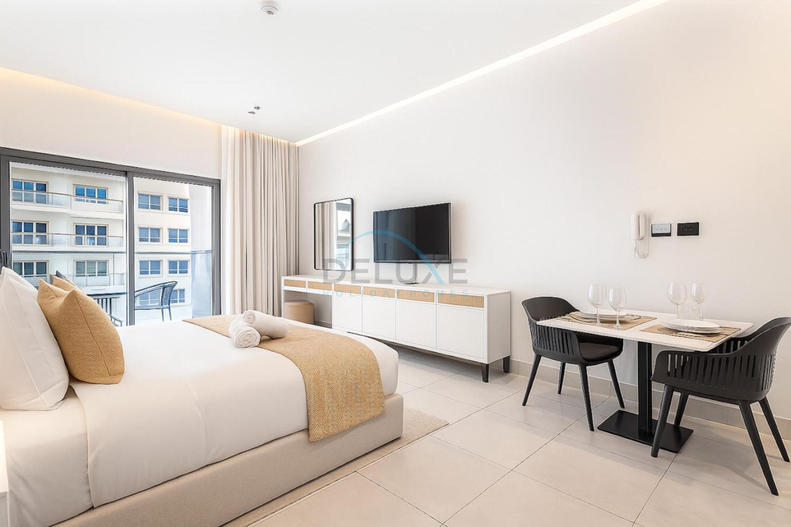 Photo 6 : Studio with Seamless Mall Access, Steps from the Bus Stop, Binghatti Stars, Dubai Silicon Oasis by Deluxe Holiday Homes