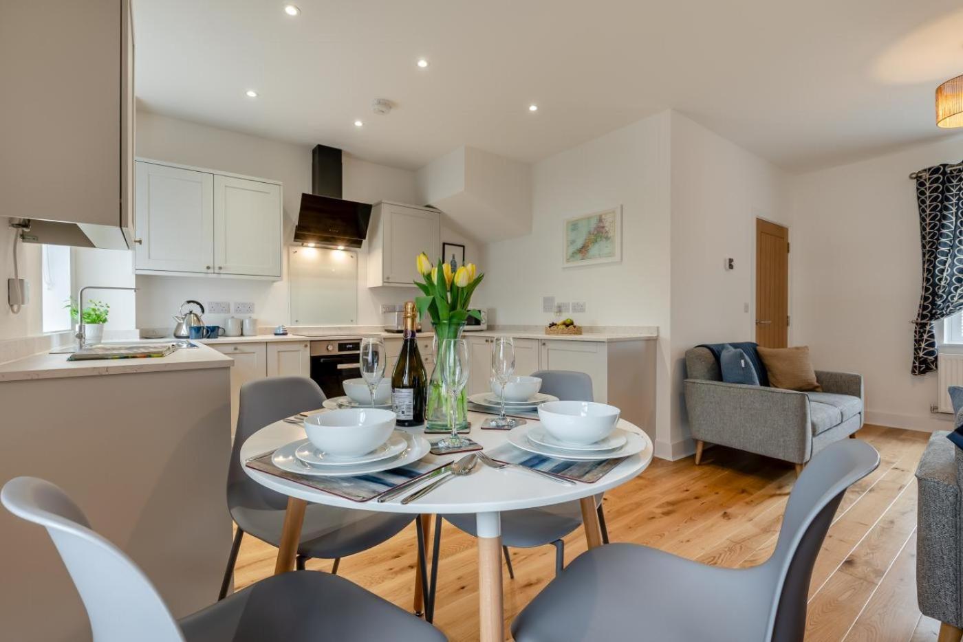 Fotografie 4: 2 Bed in Bude oc-u31759