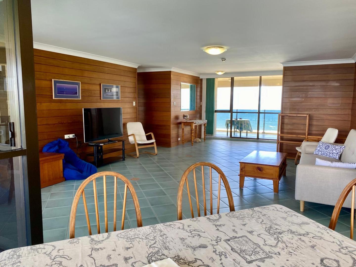 Zdjęcie 5: High Level with Ocean Views Everywhere