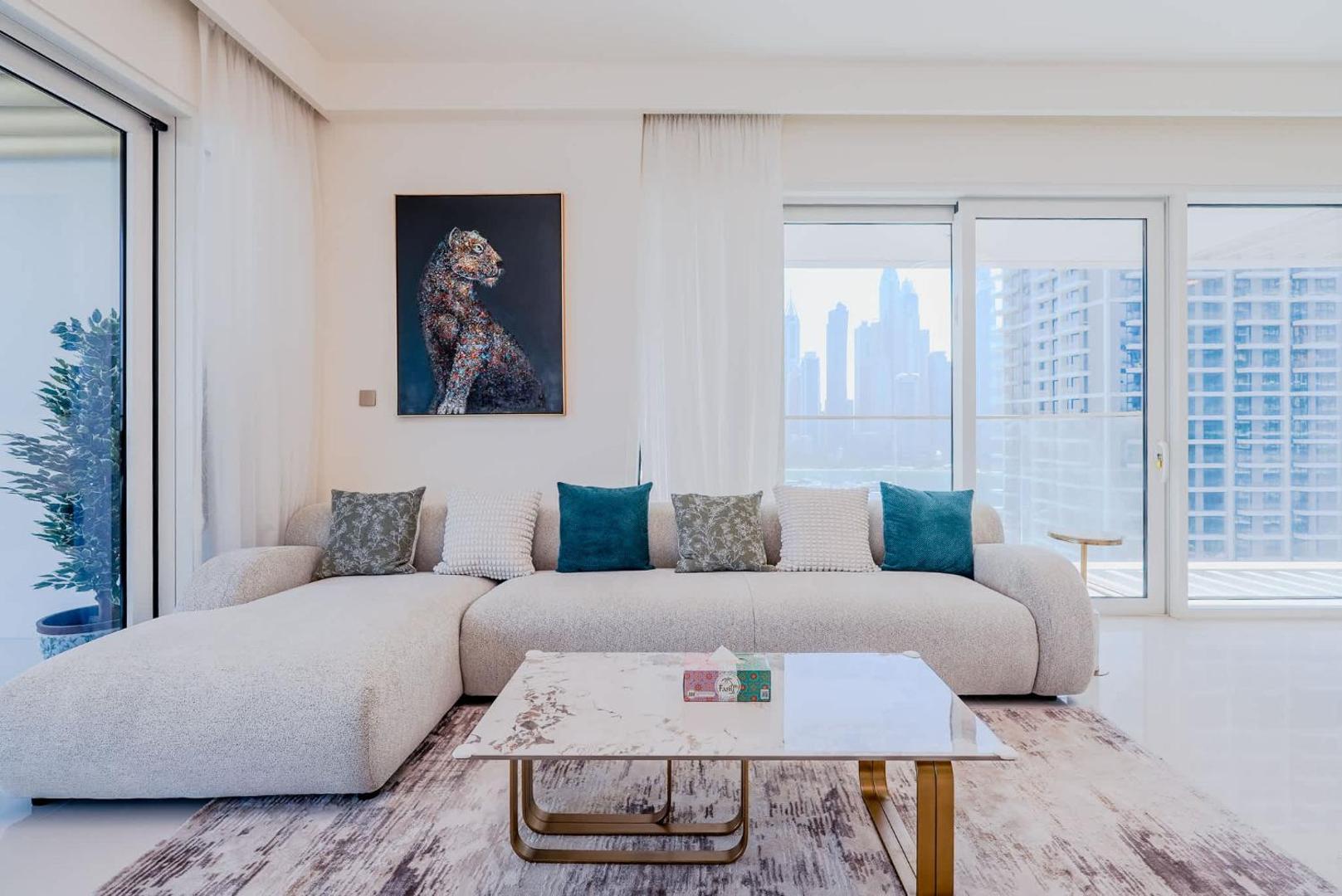 Fotografie 4: TRPS - Grand Bleu Tower 2, EMAAR Beachfront - Atlantis & Marina View, Private Beach, Furnished