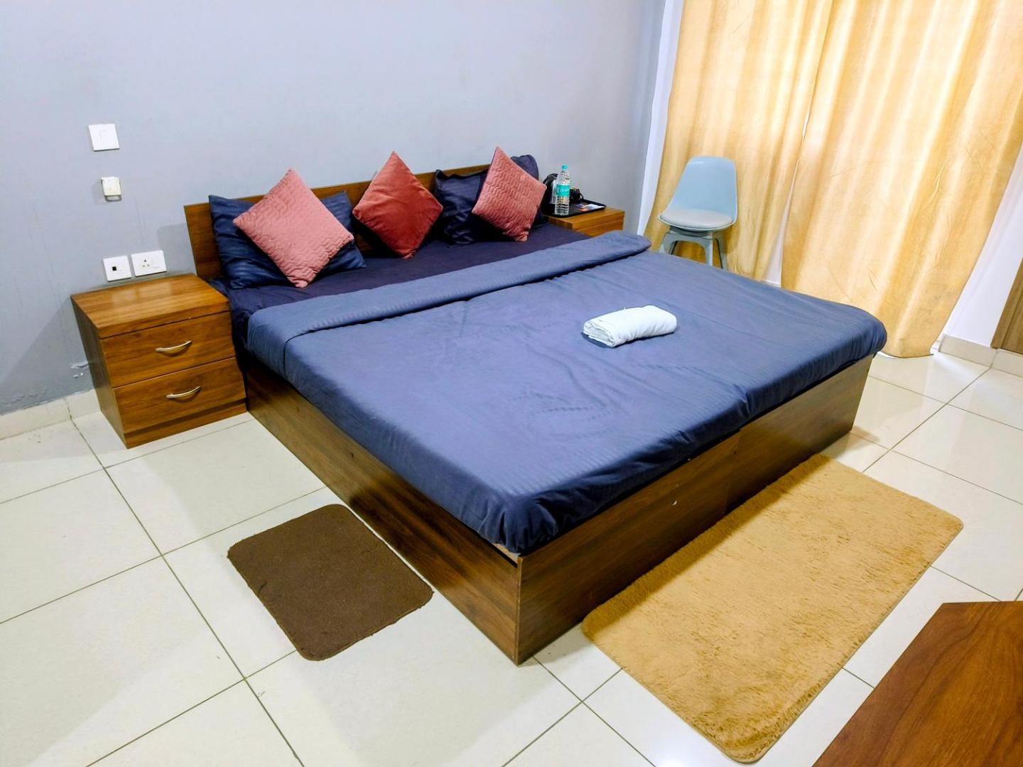 Foto 2: PLUTO HOMES