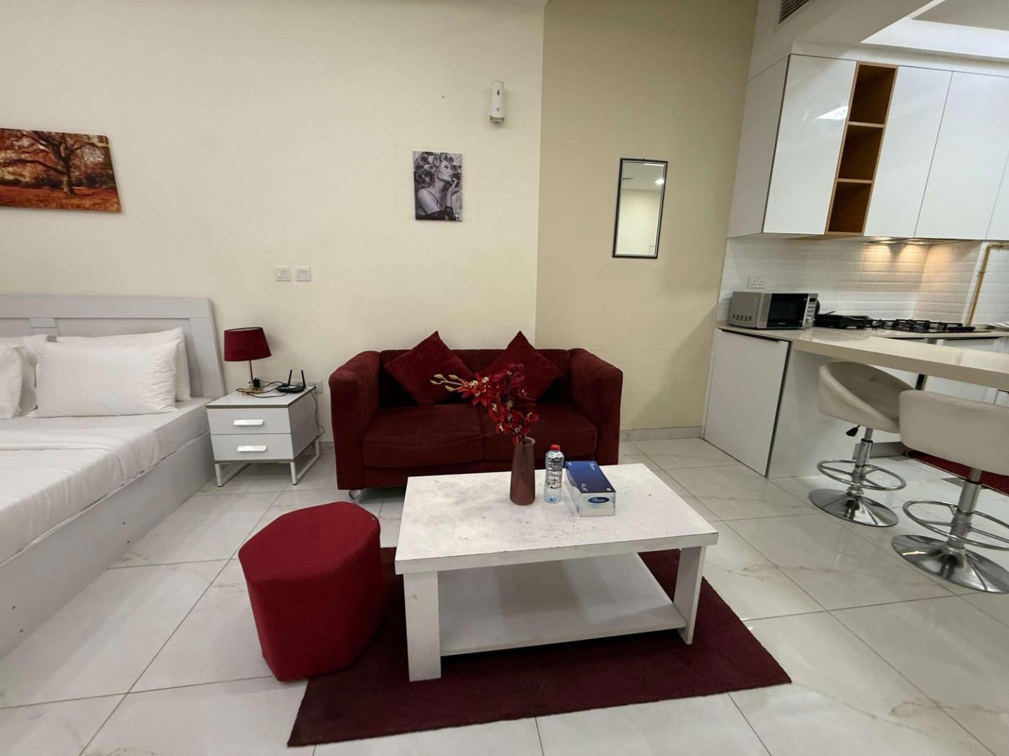 Bilde 5: Chic Studio in Dar Al Jawhara Residence