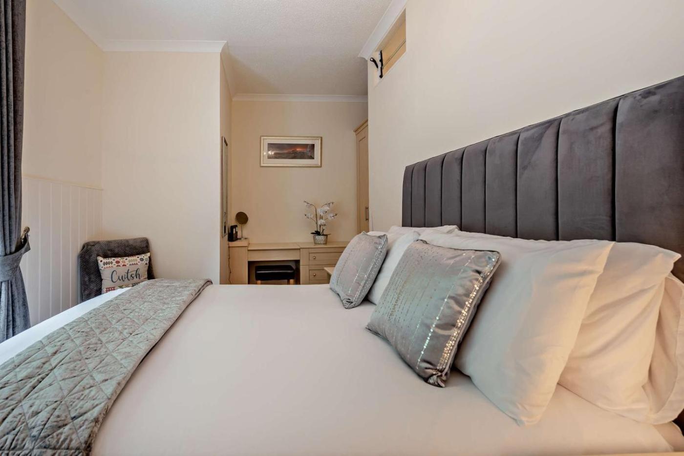 Foto 2: 2 Bed in Saundersfoot oc-pw399