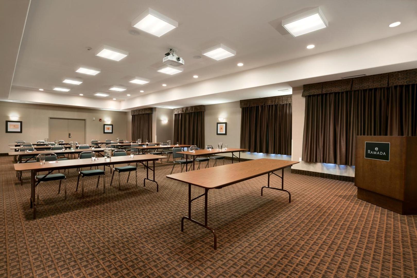 Foto 8: Ramada by Wyndham Conklin