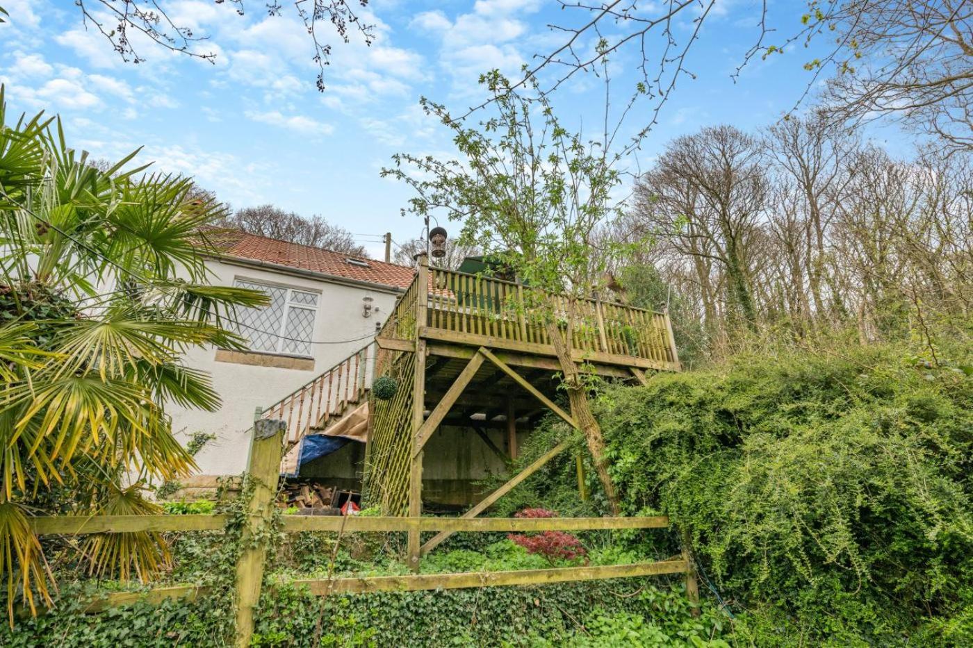 Fotografie 6: 2 Bed in Whitby oc-w301