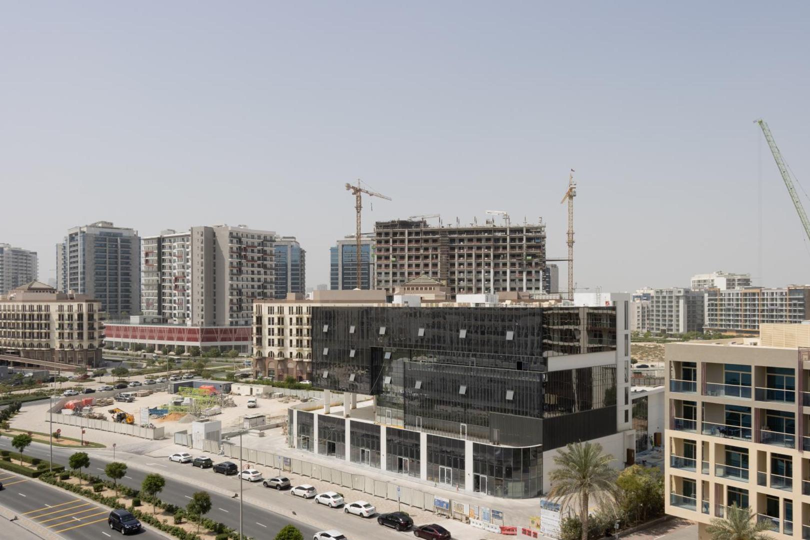 Chic Studio with Pool & Jacuzzi Arjan Dubaiの写真10