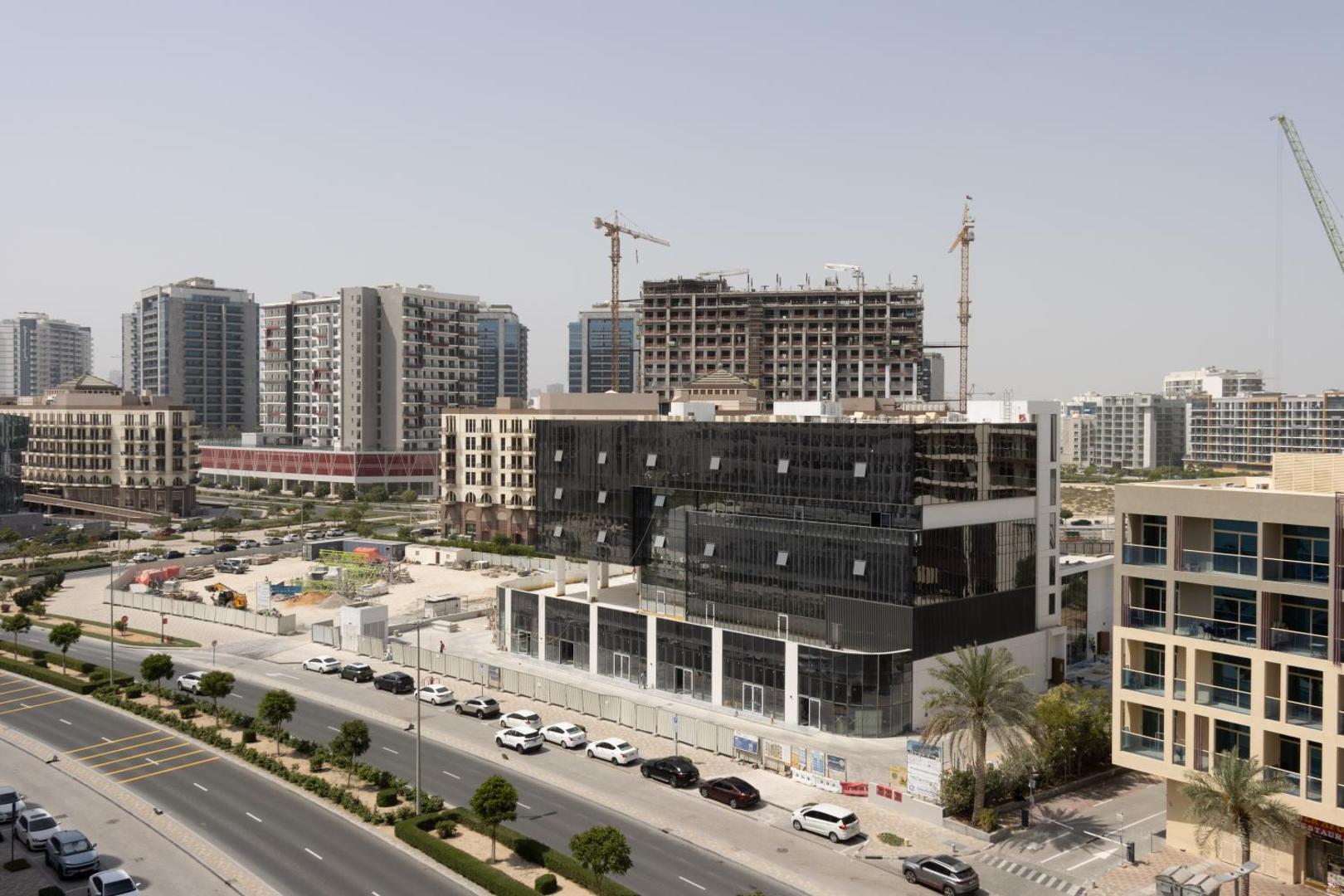 Chic Studio with Pool & Jacuzzi Arjan Dubaiの写真9