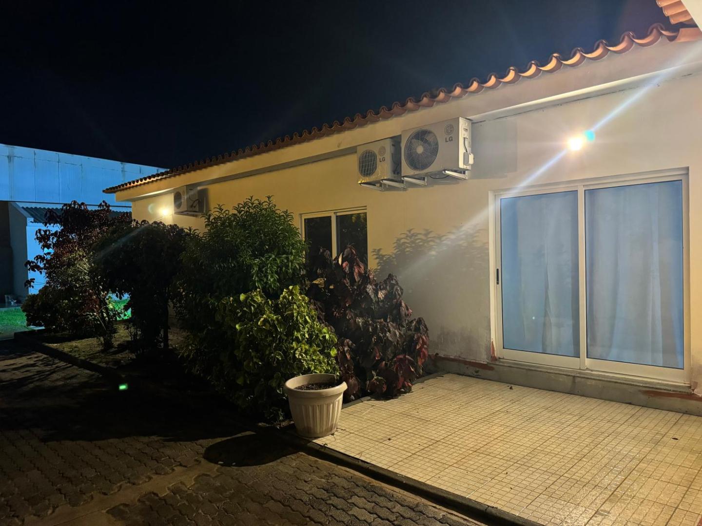 Casa da Lua, com espaço gourmet no Lubango, Huila的照片6