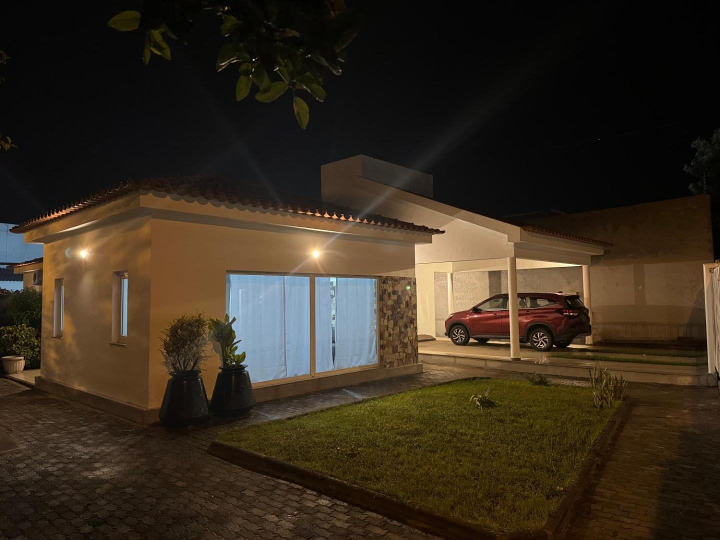 Casa da Lua, com espaço gourmet no Lubango, Huila的照片4