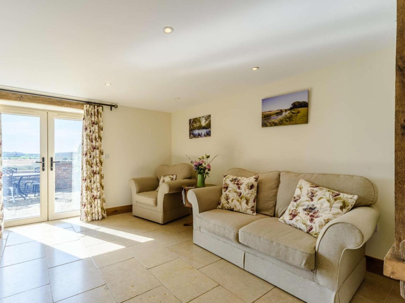 Fotografie 7: 2 bed in Thame CC068
