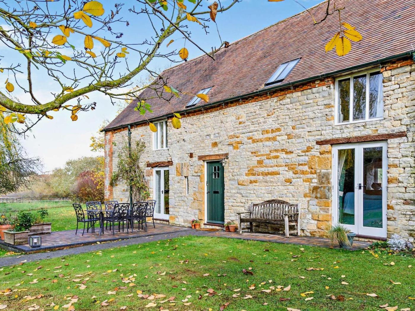 Foto 6: 3 Bed in Stratford -upon- Avon oc-54081