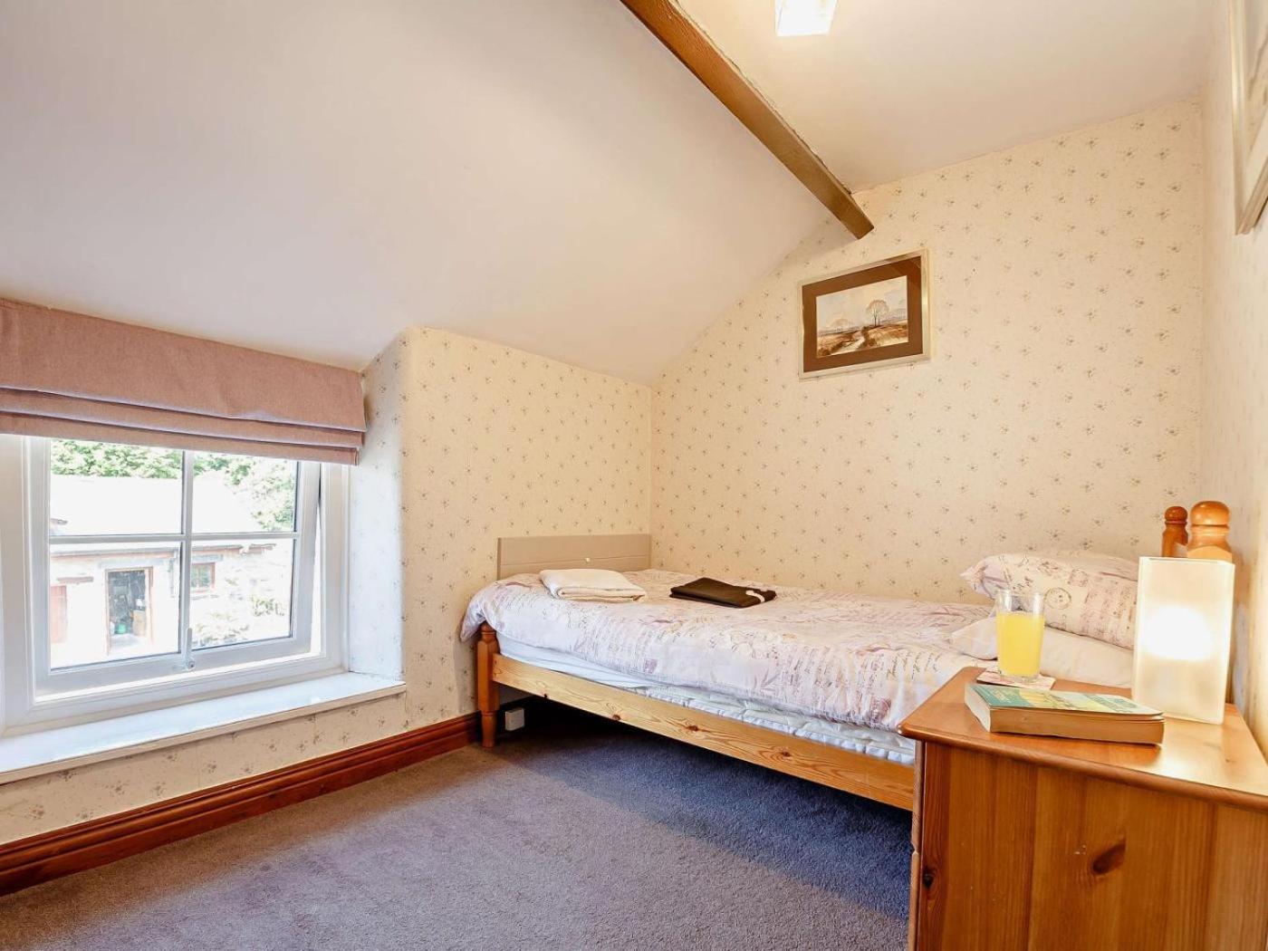 Foto 8: 2 Bed in Colwyn Bay oc-50933