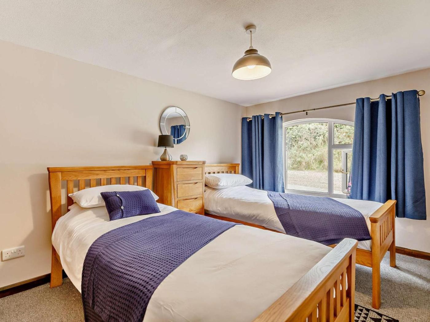 Foto 7: 2 Bed in South Molton oc-88994