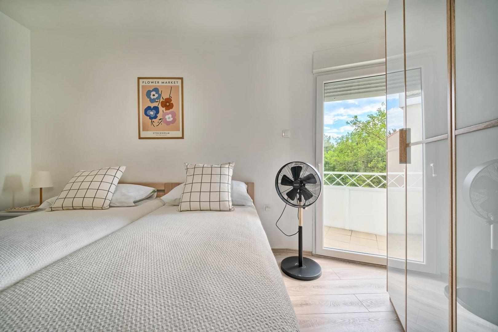Billede 6: A 2 spacious apt w big balcony 4 min walk to beach