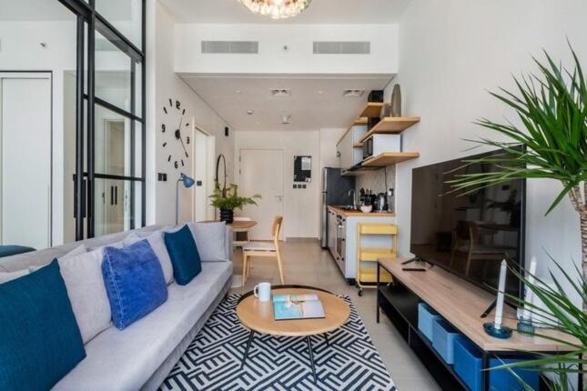 Foto 2: Charming & Entertaining 1BR in Dubai Hills