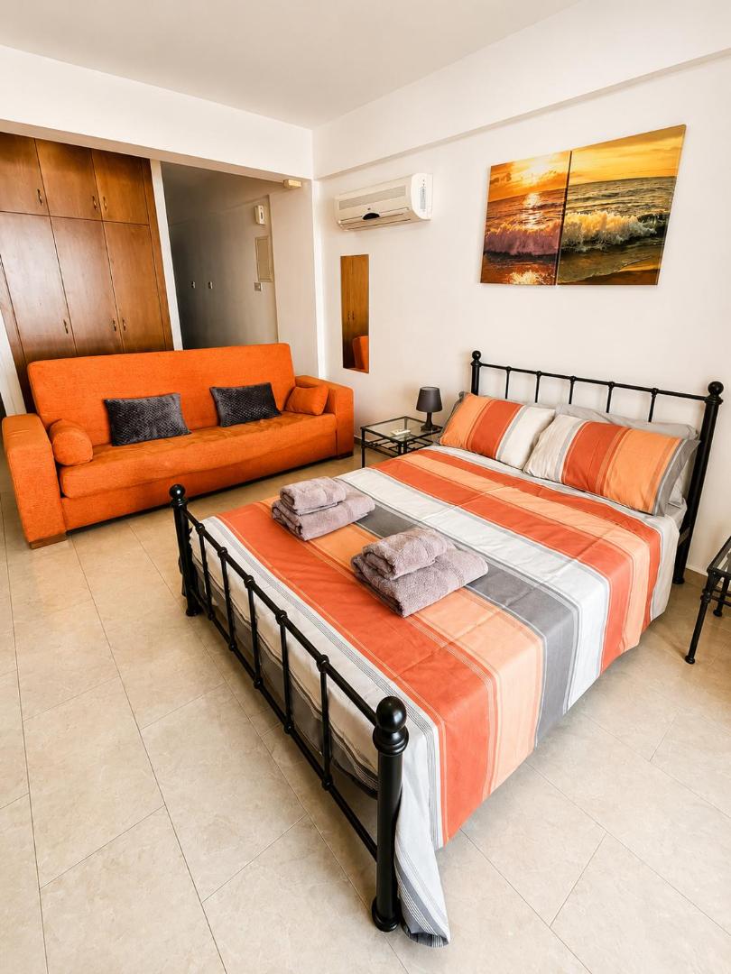 Billede 8: Studio with shower room E3, full kitchen, poolside, FREE WIFI