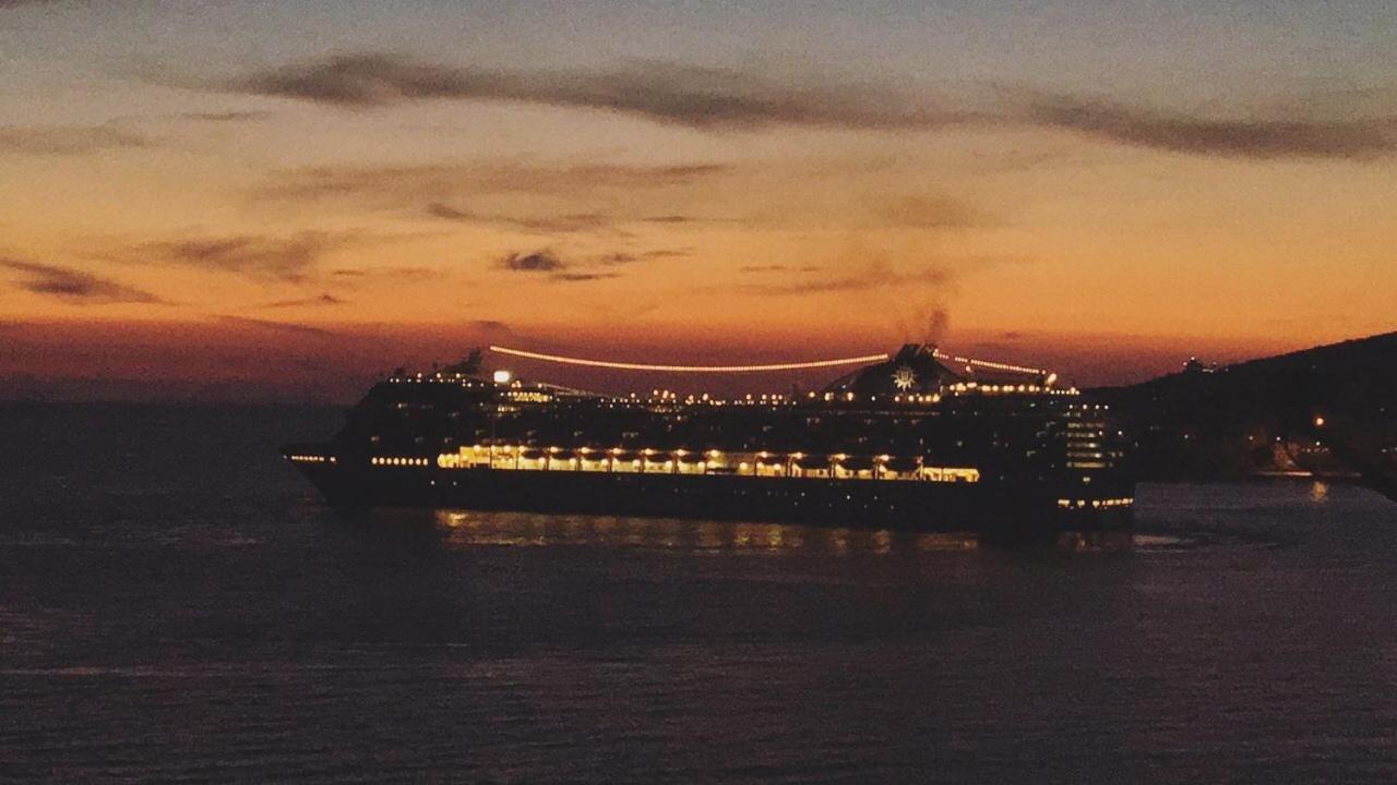 Sunset in Apartment的照片6