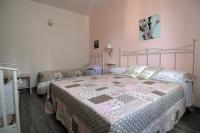Comfort Dreibettzimmer mit Dusche