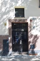 Yellow Peaked Shoe Apartment - B&B